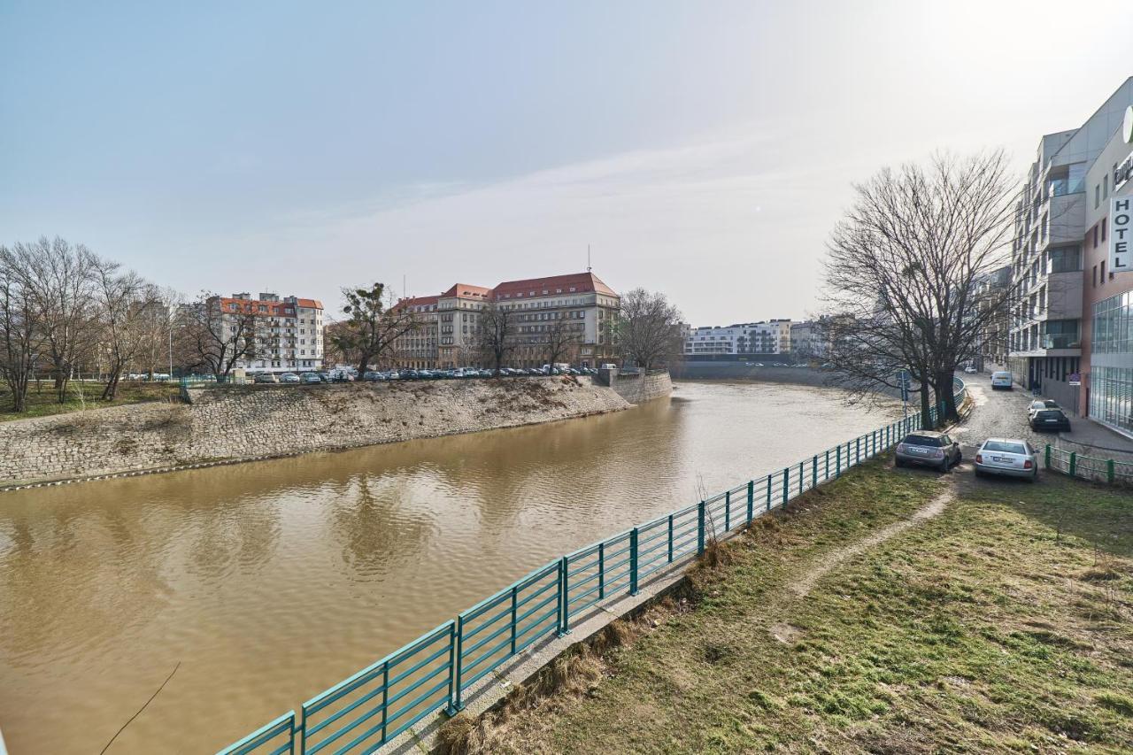 Under The Wroclove Sky By Renters * Wrocław